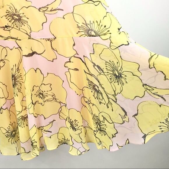 Taylor Blush Pink Dress with Large Yellow Floral Print- New With Tags - Picture 10 of 16